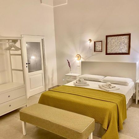 Villa Ricciardi-Suite Famigliare 1-Zona Ostuni Montalbano  Extérieur photo